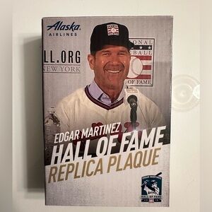 NEW - Edgar Martinez Seattle Mariners Hall of Fame replica